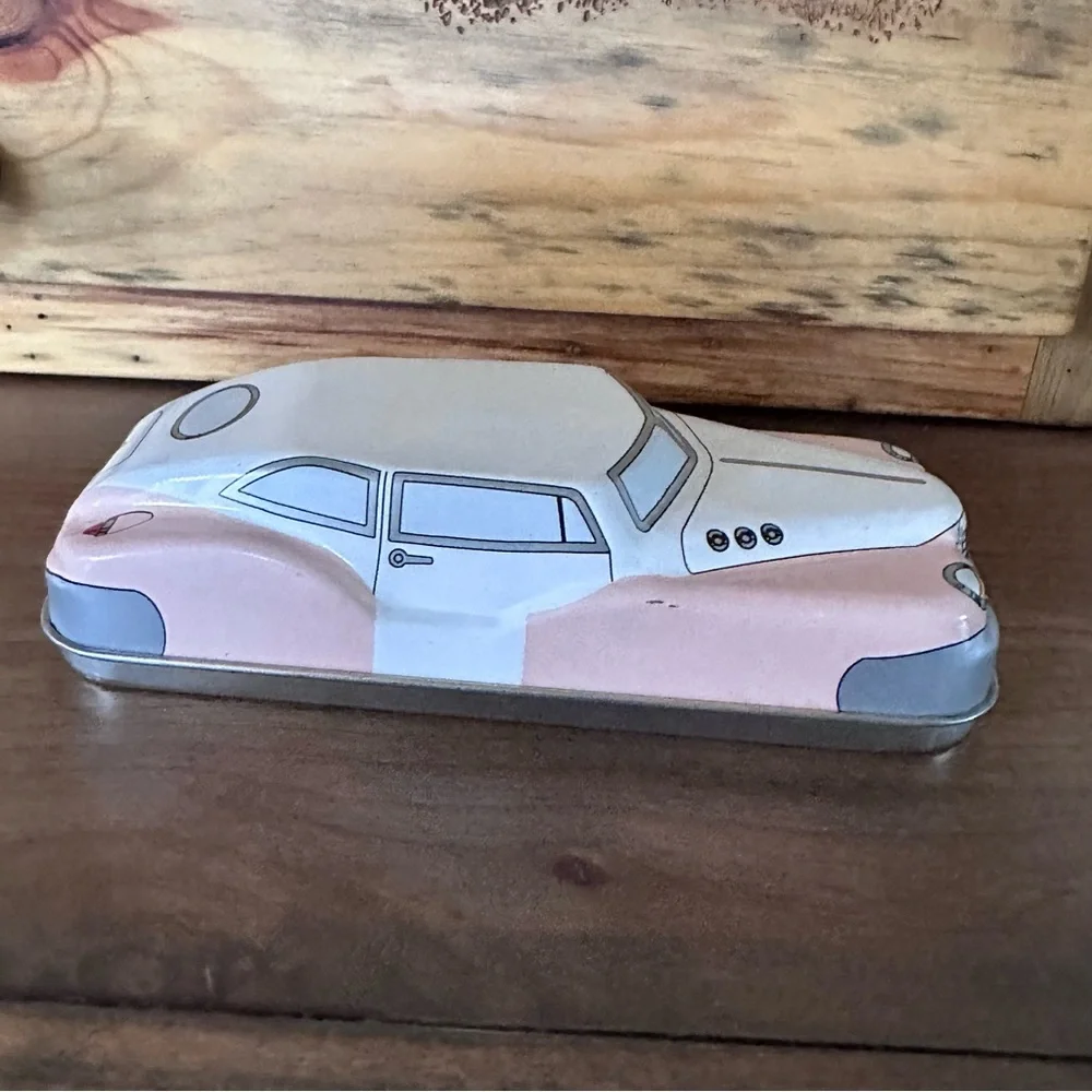 Fossil Vintage watch tin from 1993 Car Shaped Tin Box